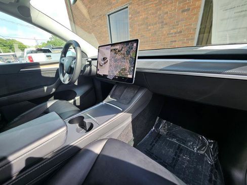 Used 2023 Tesla Model Y Performance AWD/4WD image 59