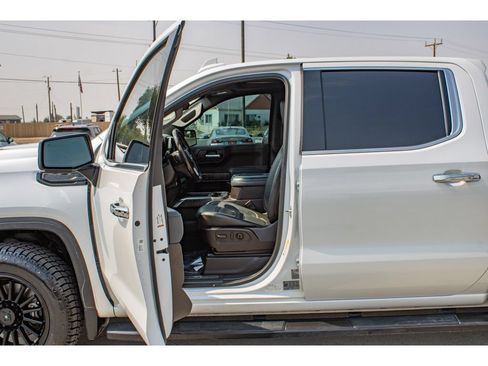 Used 2021 GMC Sierra 1500 Denali w/ Technology Package AWD/4WD image 29