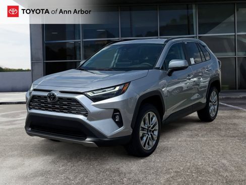 Certified 2025 Toyota RAV4 Limited image 9