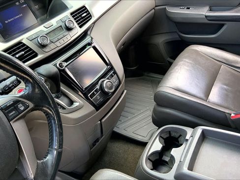 Used 2016 Honda Odyssey EX-L image 16