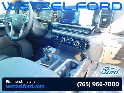 Used 2024 Chevrolet Silverado 1500 LTZ w/ LTZ Premium Package AWD/4WD image 26
