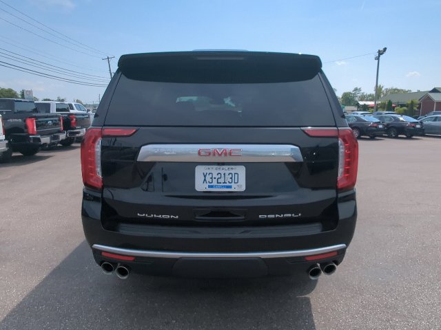 Used 2024 GMC Yukon Denali AWD/4WD image 30