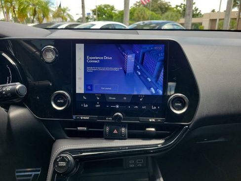Used 2022 Lexus NX 350 F Sport w/ Towing Package (2000 Lbs) AWD/4WD image 24