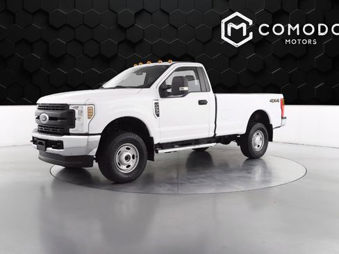 Used 2018 Ford F250 XL w/ Snow Plow Prep Package image 7