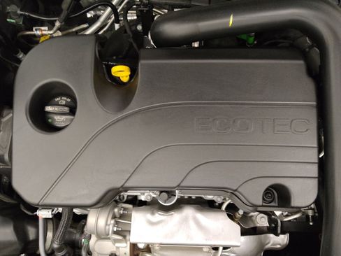 Used 2024 Chevrolet Equinox LS w/ Sport Edition image 30