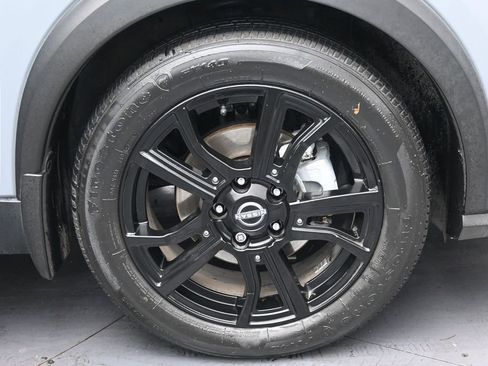 Used 2023 Nissan Kicks SR FWD image 35