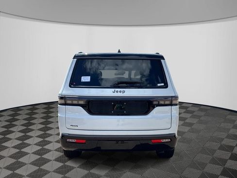 New 2026 Jeep Grand Wagoneer Summit AWD/4WD image 3