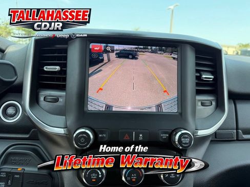 Used 2024 RAM 3500 Big Horn AWD/4WD image 24