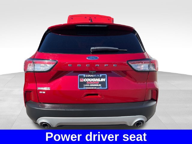 Used 2020 Ford Escape SE FWD image 4