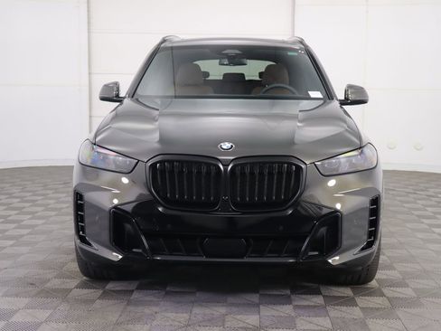 New 2026 BMW X5 sDrive40i image 2