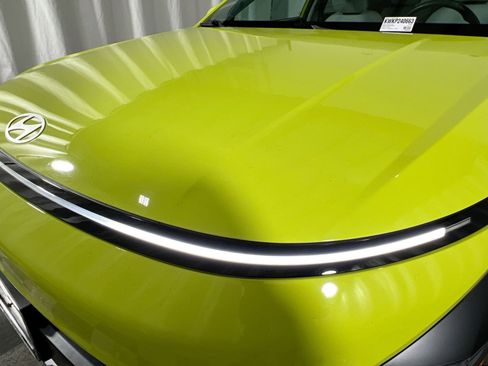 Used 2024 Hyundai Kona Limited image 13