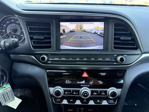 Used 2020 Hyundai Elantra SEL w/ Cargo Package (C1) FWD image 31