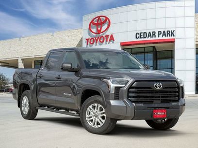 Used 2026 Toyota Tundra SR5 w/ SR5 Convenience Package