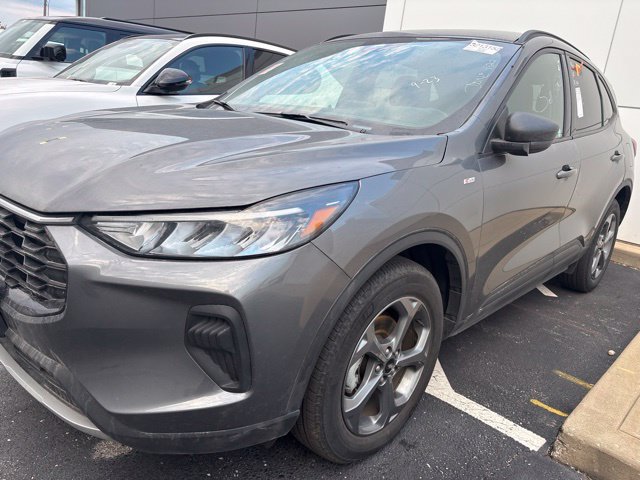 Used 2025 Ford Escape ST-Line AWD/4WD image 14