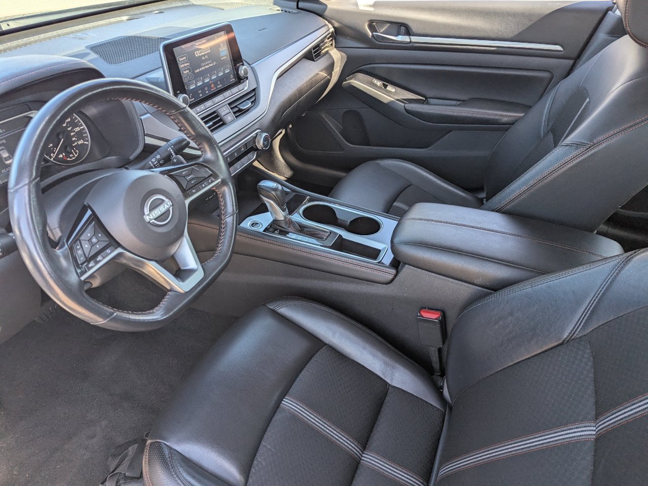 Used 2025 Nissan Altima 2.5 SR FWD image 20