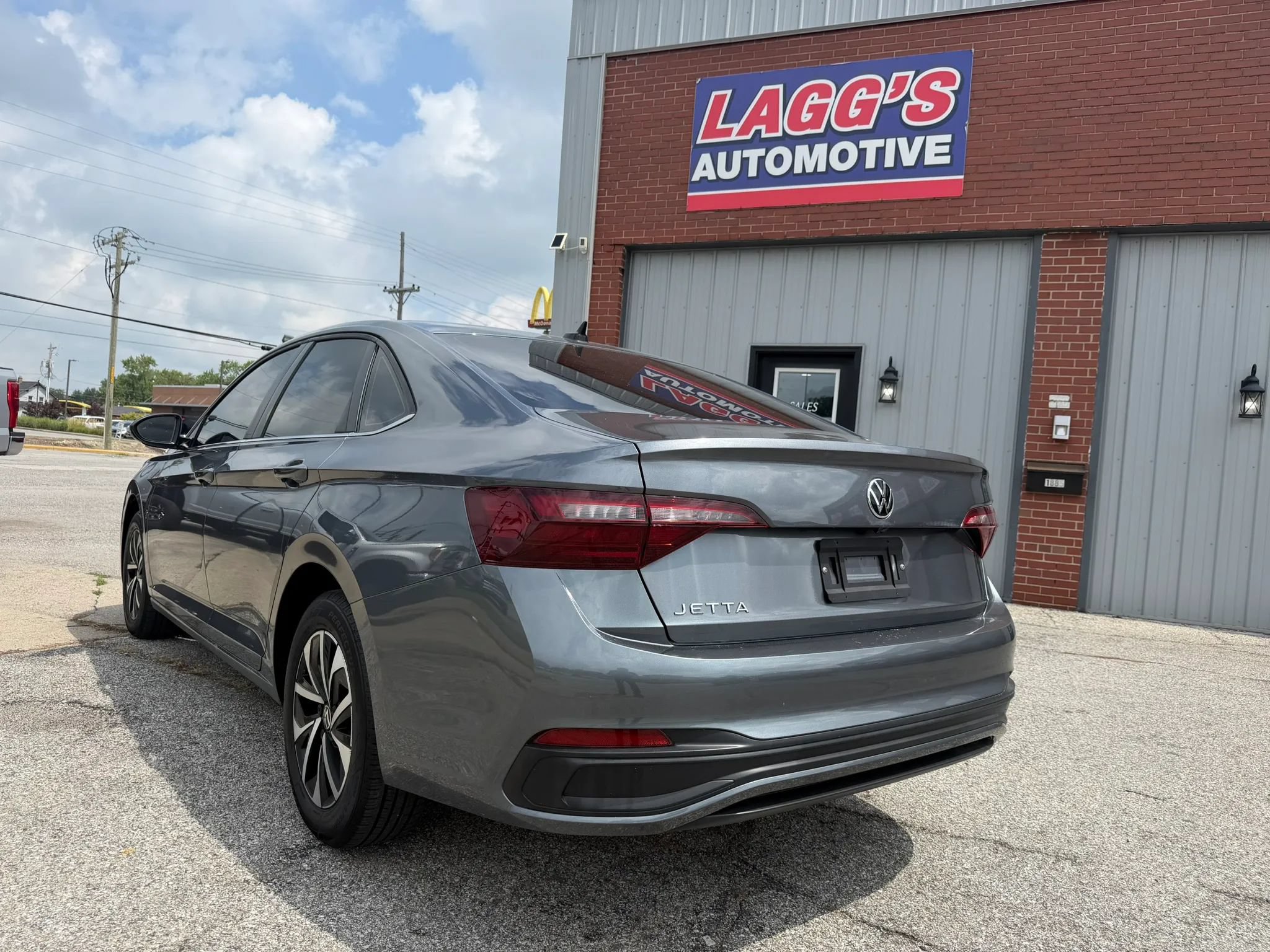 Used 2024 Volkswagen Jetta S FWD image 7