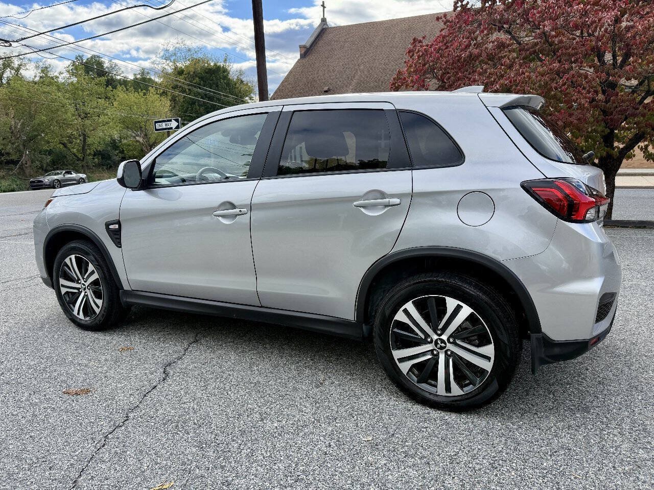 Used 2025 Mitsubishi Outlander Sport AWD image 6