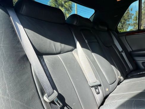 Used 2006 Cadillac DTS image 48