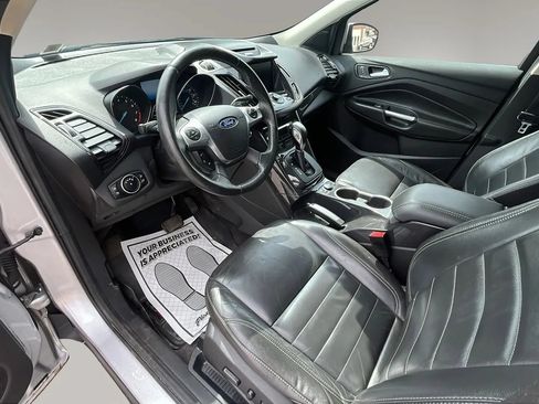 Used 2016 Ford Escape Titanium AWD/4WD image 2