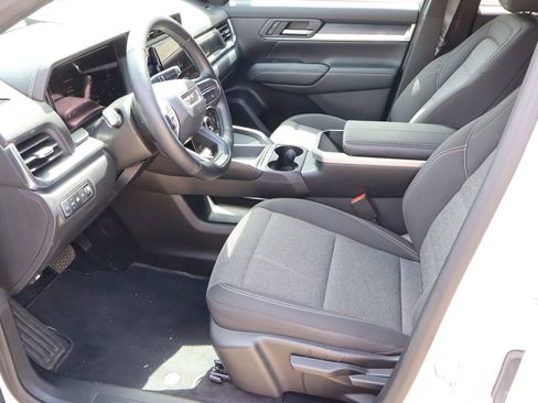 Used 2026 GMC Terrain Elevation FWD image 16
