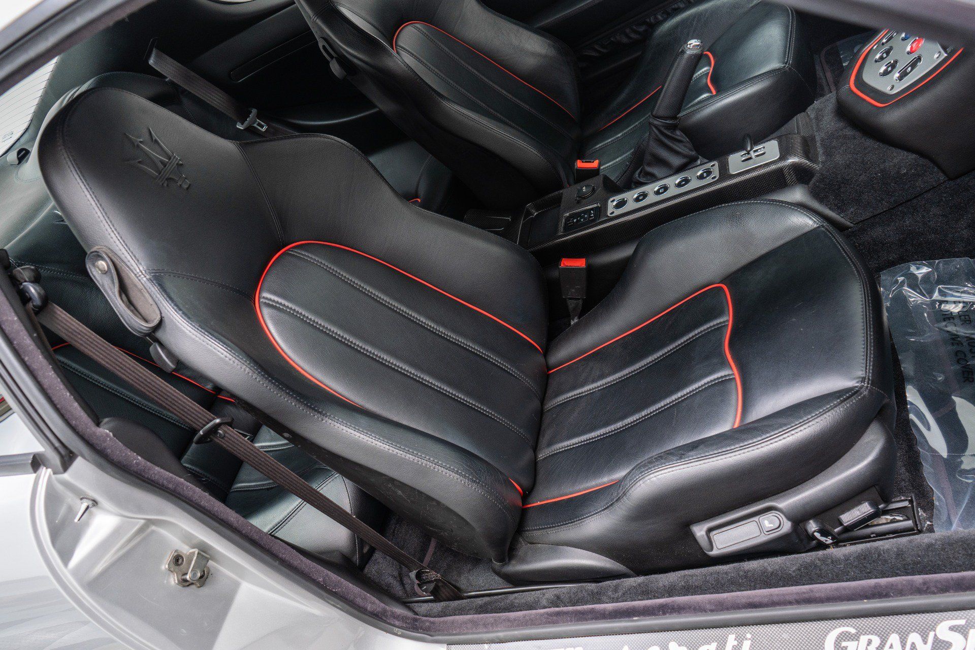 Used 2006 Maserati GranSport Coupe RWD image 27