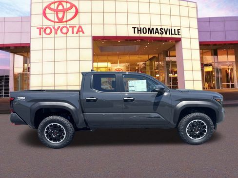 New 2025 Toyota Tacoma TRD Off-Road w/ TRD Off Road Premium Package AWD/4WD image 4