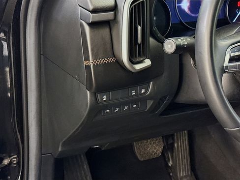 Used 2025 MAZDA CX-50 AWD 2.5 Hybrid w/ Premium Pkg image 17