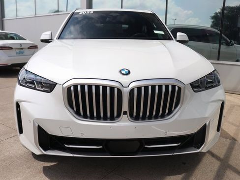 Used 2025 BMW X5 xDrive40i image 2