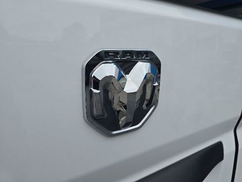 Used 2023 RAM ProMaster 2500 FWD image 26