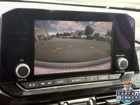 Used 2024 Nissan Pathfinder SV FWD image 15