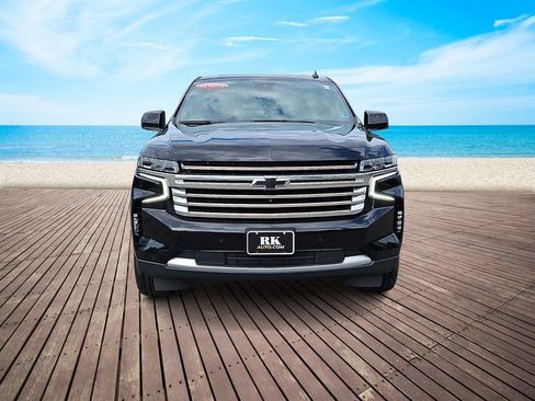 Certified 2024 Chevrolet Suburban High Country w/ Premium Package 2 AWD/4WD image 2