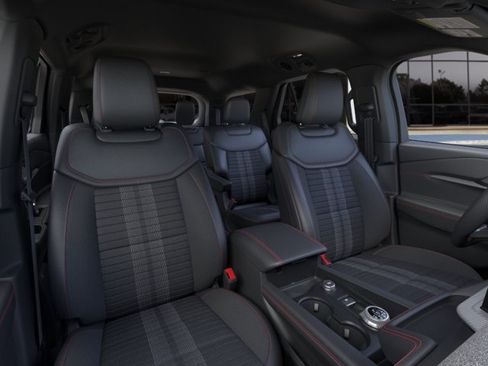 New 2026 Ford Explorer ST-Line w/ ST-Line Street Pack RWD image 10