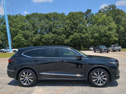 Used 2026 Acura MDX SH-AWD w/ Technology Package image 2