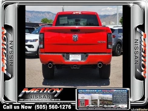 Used 2017 RAM 1500 Express AWD/4WD image 5