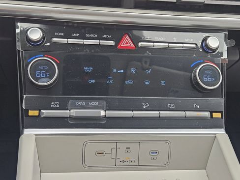 New 2026 Hyundai Santa Fe SE FWD image 18