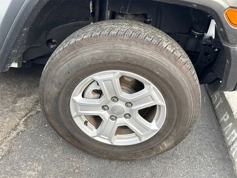 Certified 2021 Jeep Wrangler Sport S image 4