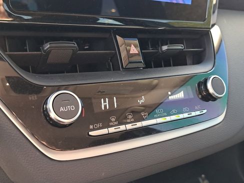 Certified 2024 Toyota Corolla LE image 23