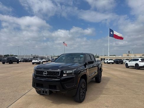 Certified 2026 Nissan Frontier SV w/ All-Weather Content Package RWD image 7