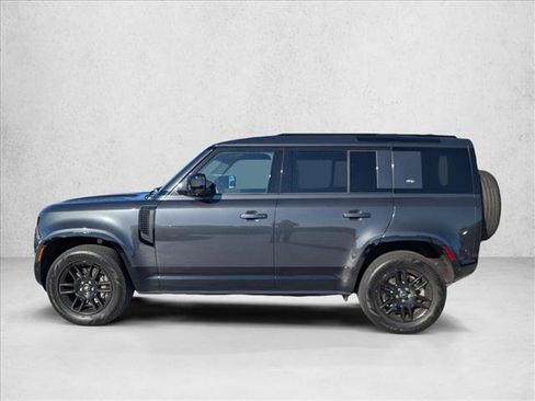 Used 2024 Land Rover Defender 110 X-Dynamic SE AWD/4WD image 8