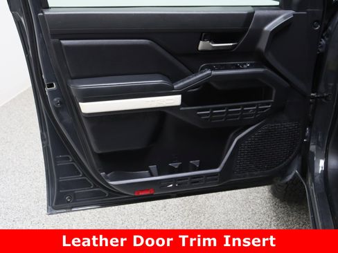 Certified 2024 Toyota Tacoma TRD Off-Road image 12