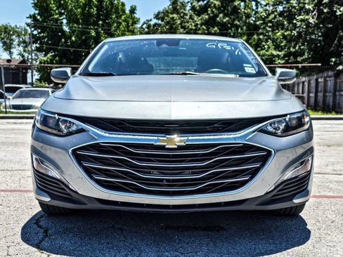 Certified 2024 Chevrolet Malibu LT FWD image 2