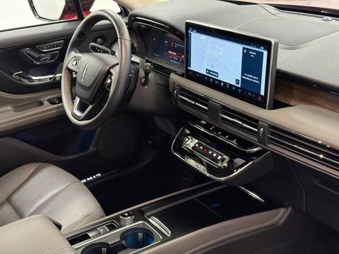 Certified 2024 Lincoln Corsair Grand Touring w/ Equipment Group 302A AWD/4WD image 10