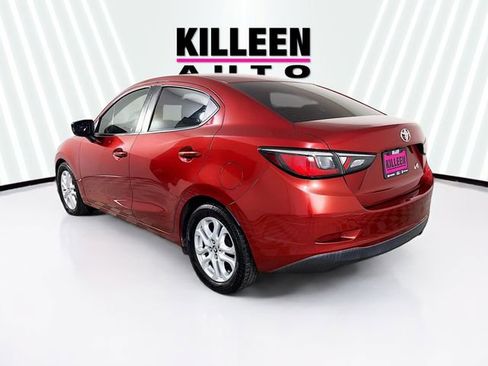 Used 2017 Toyota Yaris iA image 5