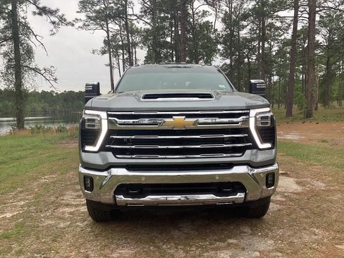 New 2026 Chevrolet Silverado 2500 LTZ w/ LTZ Premium Package AWD/4WD image 31