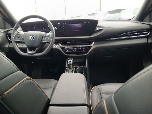 Used 2025 Buick Envista Avenir FWD image 12