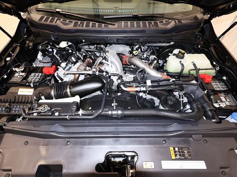 Certified 2026 Ford F350 Platinum w/ Platinum Plus Package image 49