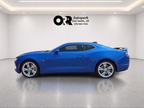 Used 2022 Chevrolet Camaro SS RWD image 3