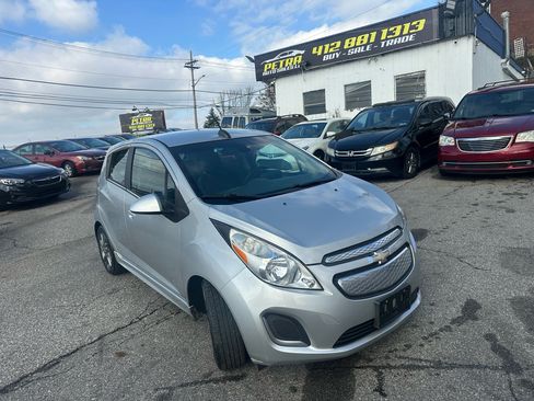 Used 2015 Chevrolet Spark LT image 2