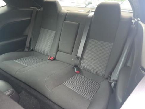 Used 2022 Dodge Challenger R/T RWD image 6