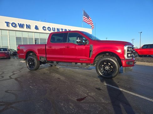 New 2025 Ford F250 Lariat w/ Black Appearance Package AWD/4WD image 3